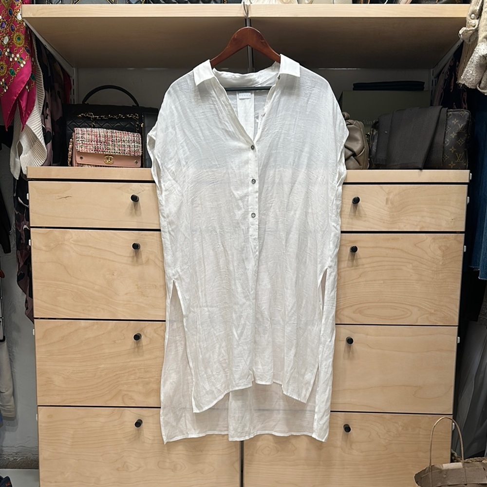 New York & Company White Casual Button Down Shirt